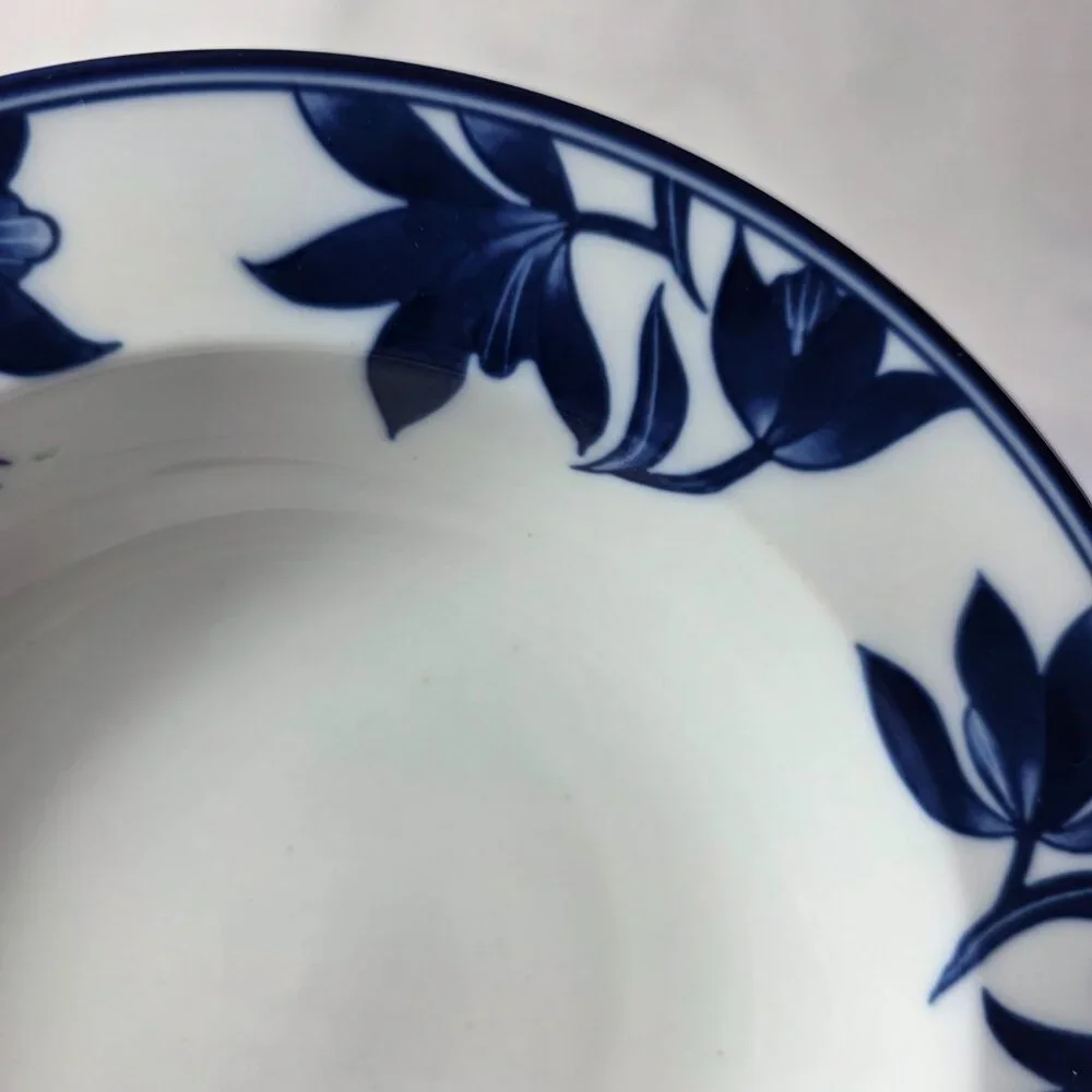 ONE Pier 1 Ming Rim Soup Bowl White with Blue Leaves and Flowers